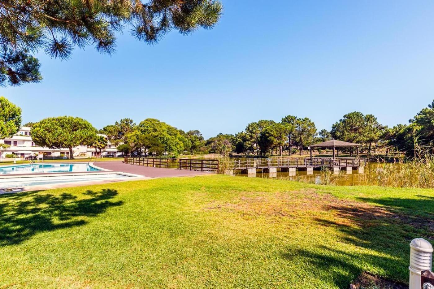 Private Lake Condo Apartment - Troia Exteriér fotografie