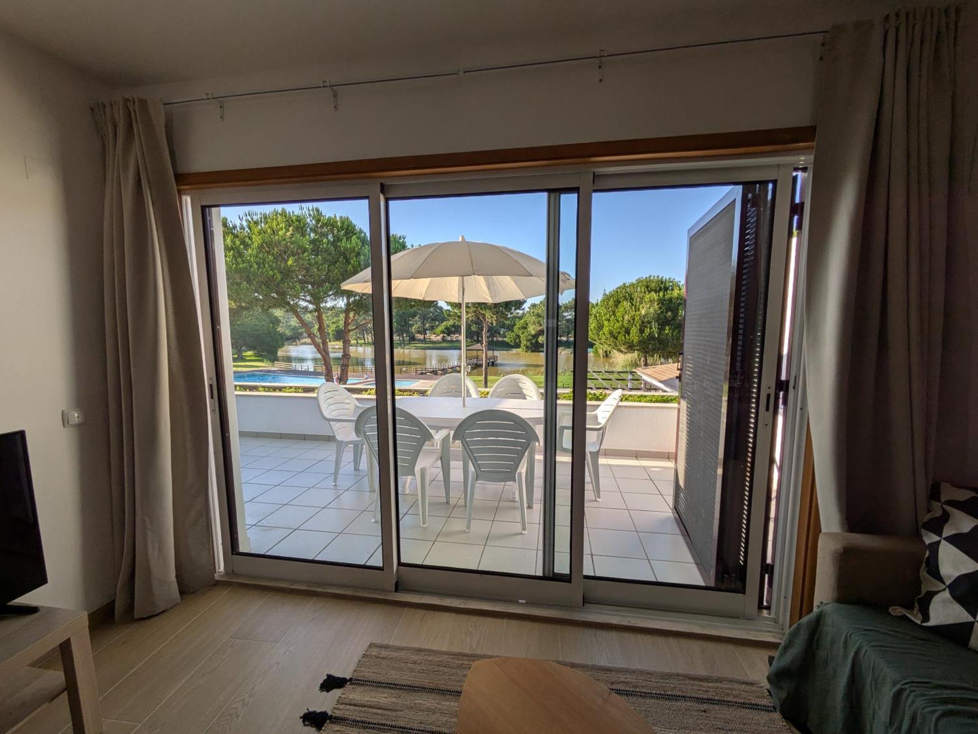 Private Lake Condo Apartment - Troia Exteriér fotografie
